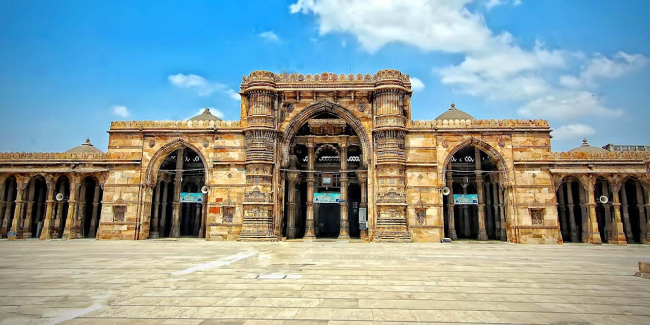 Jama Masjid in Ahmedabad, 100 Best Places to Visit in Gujarat, Tourist Places & Top Attractions 2023 